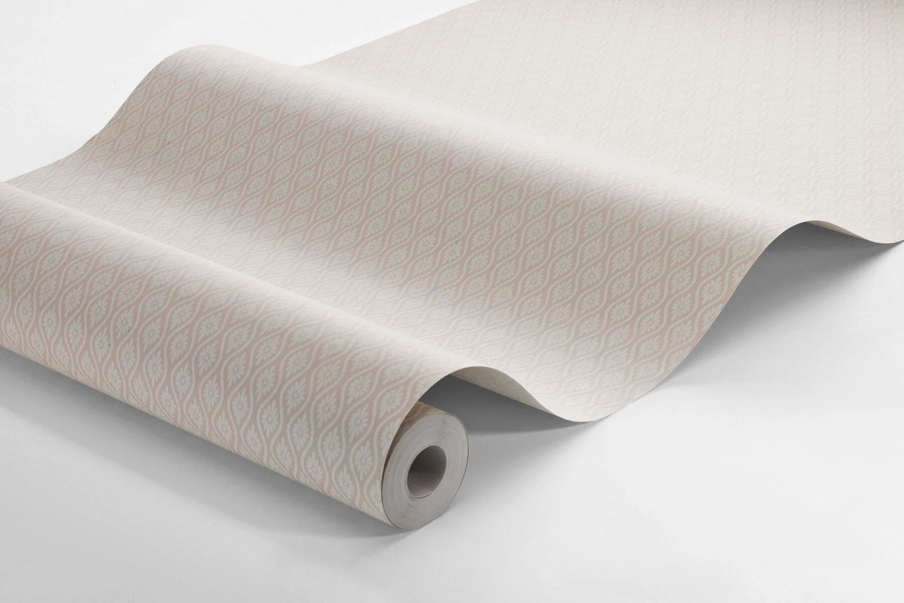 Colored in soft pink hues, our Moa wallpaper exudes warm and cozy expression.