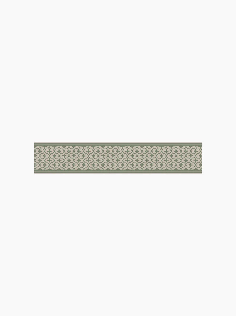 Enhance your home with our Kalles Bård wallpaper border in muted green and beige hues.