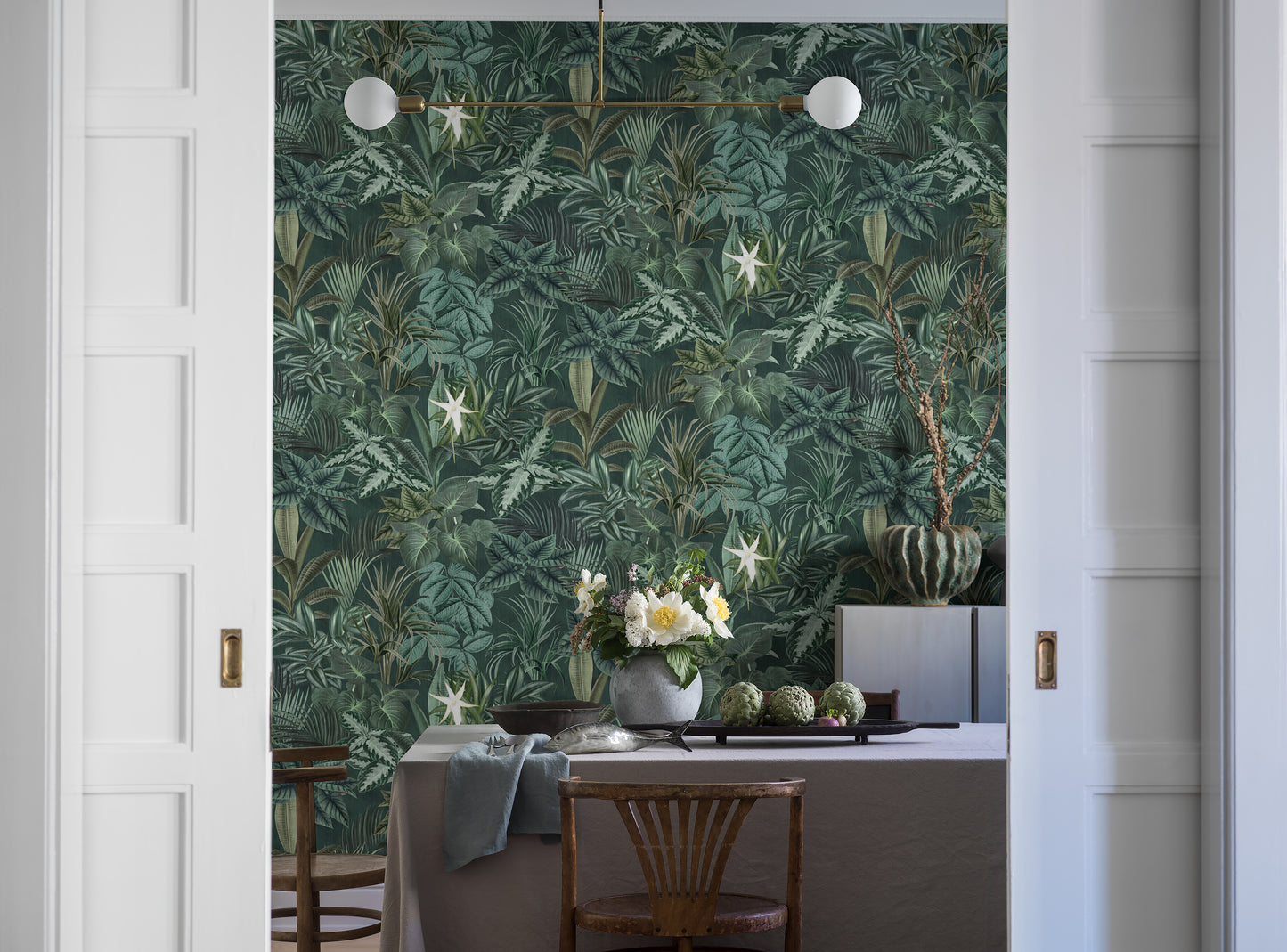 Our Madagascar Leaves wallpaper creates a relaxing space where you can escape the day’s stresses and be soothed by nature’s beauty.